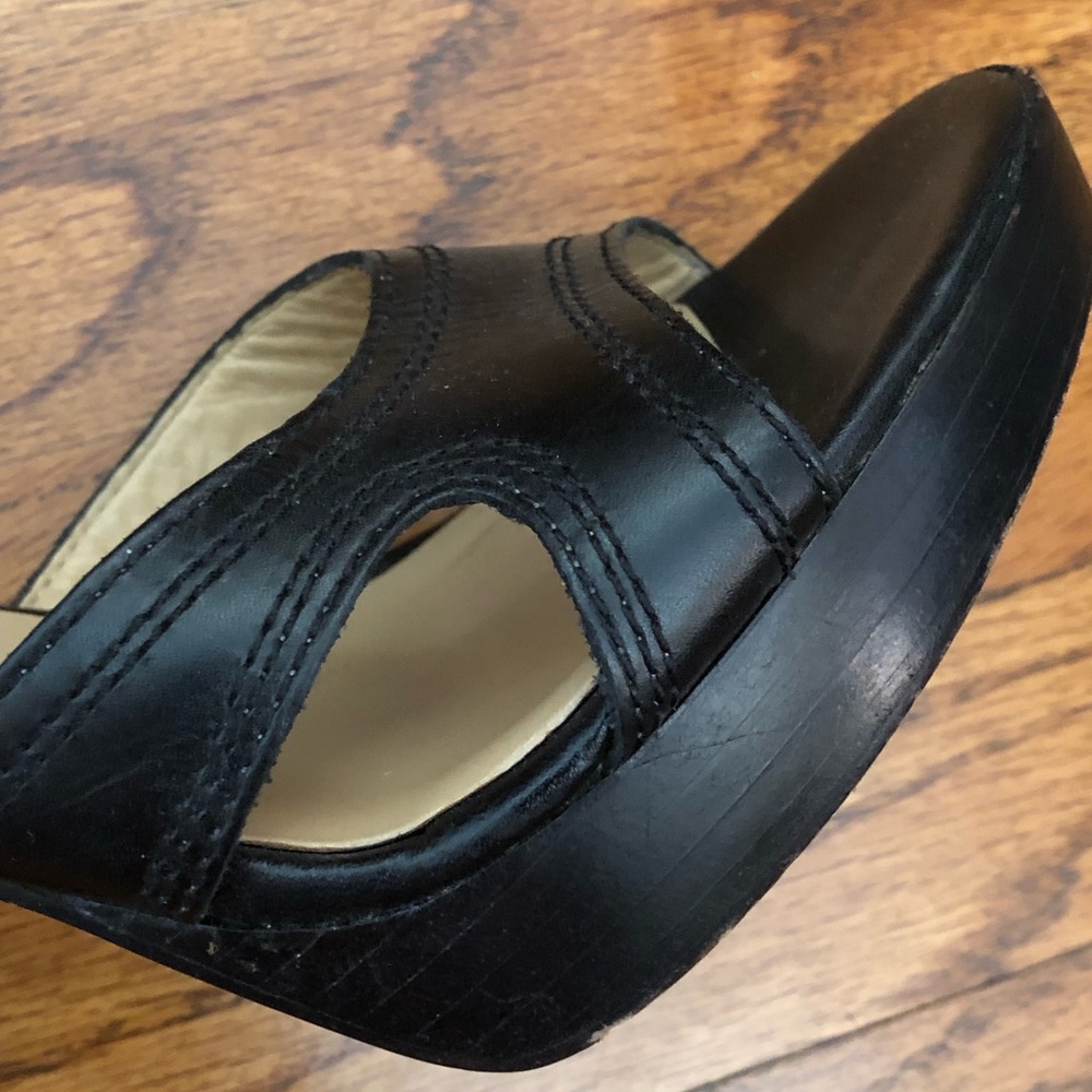 Michael Kors chunky heel black ankle strap Sandals - Picture 7 of 11